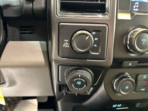 Used 2018 Ford F150 XLT w/ Equipment Group 302A Luxury image 17