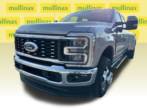 Certified 2024 Ford F350 Lariat image 10