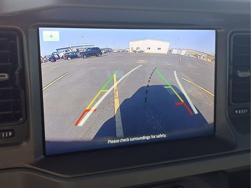 Used 2024 Ford Bronco Big Bend image 6