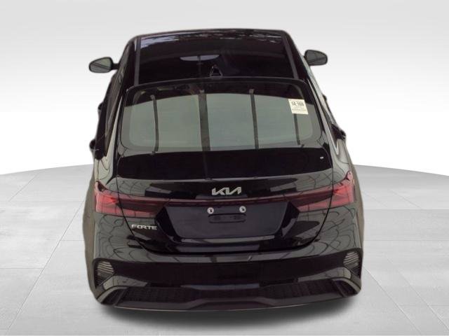 Used 2024 Kia Forte LXS FWD image 8
