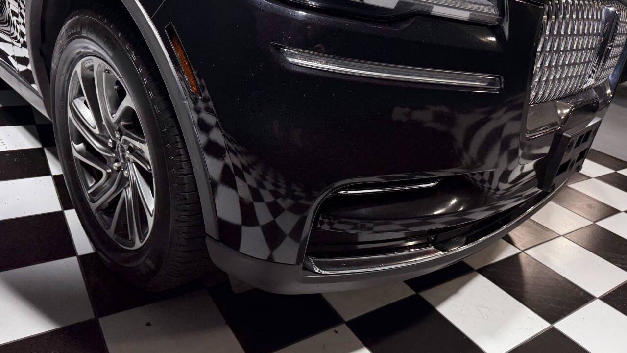 Used 2021 Lincoln Aviator AWD image 19