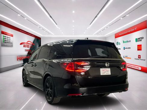 Used 2023 Honda Odyssey Sport image 6