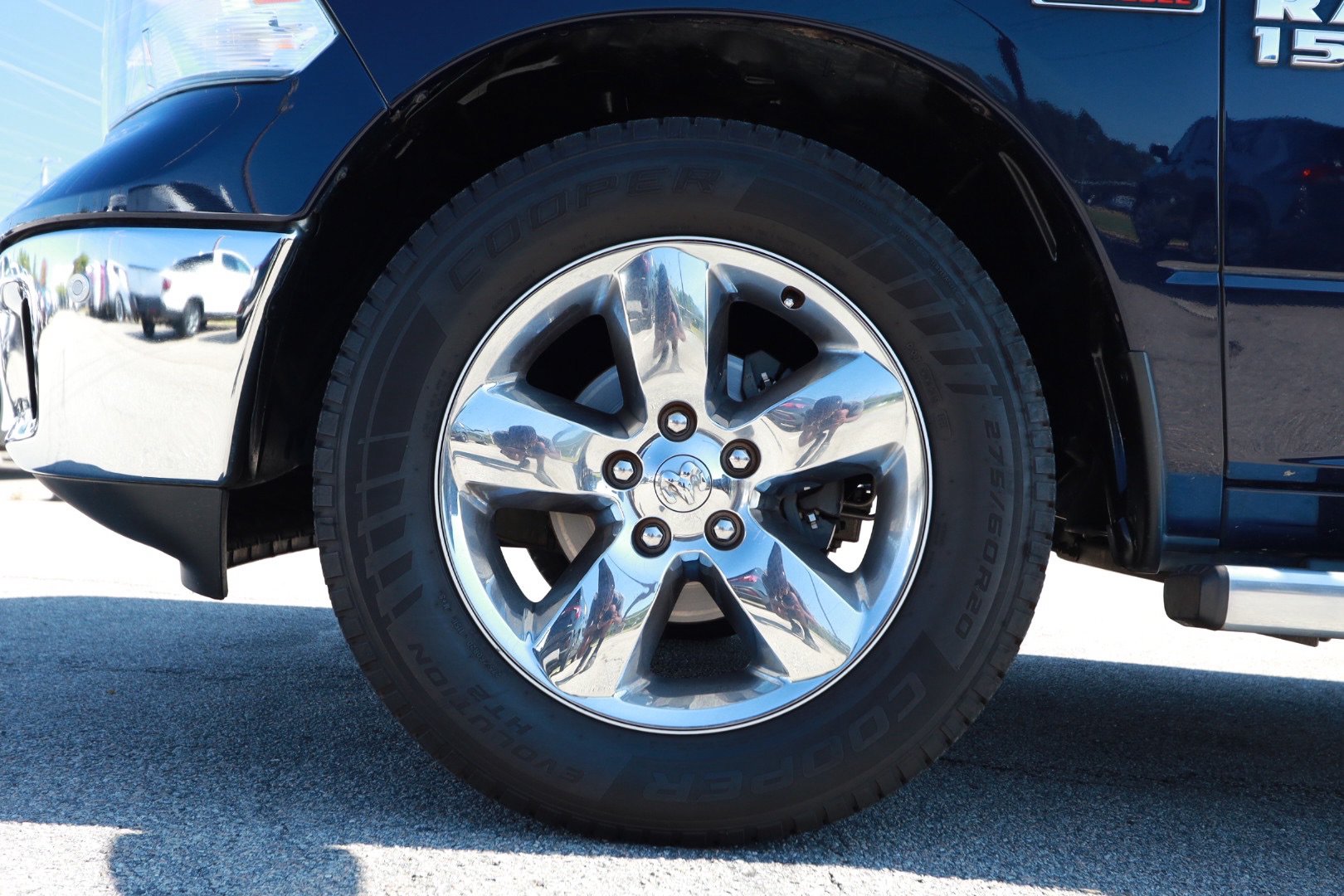 Used 2015 RAM 1500 Lone Star RWD image 9