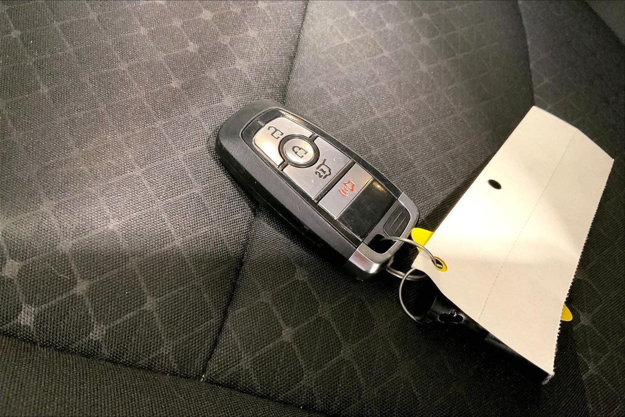 Used 2025 Ford Escape Active FWD image 19
