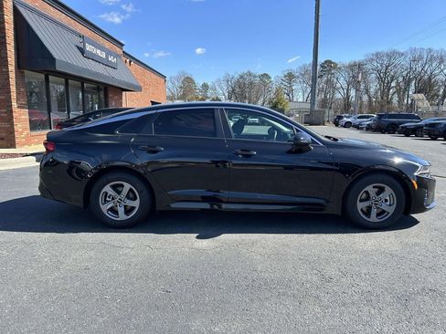 Used 2023 Kia K5 LXS image 8