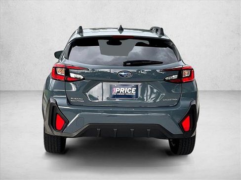 Used 2024 Subaru Crosstrek 2.0i Premium AWD/4WD image 4