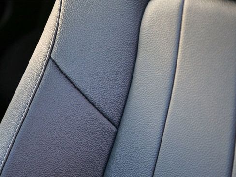 New 2025 Mercedes-Benz GLA 250 4MATIC image 29