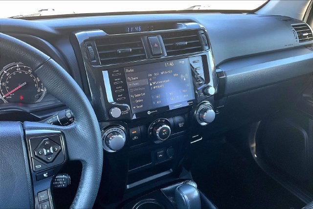 Used 2024 Toyota 4Runner TRD Off-Road AWD/4WD image 15