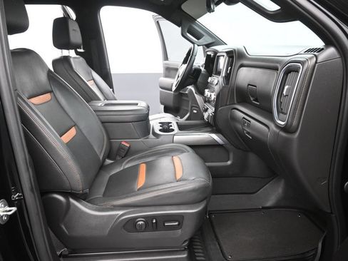 Used 2021 GMC Sierra 1500 AT4 w/ AT4 Premium Package AWD/4WD image 10