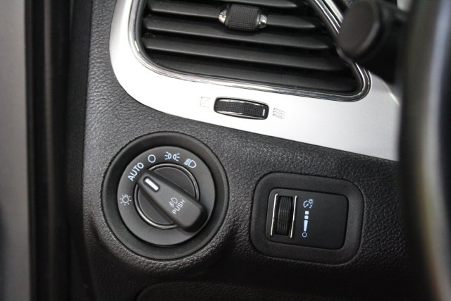 Used 2016 Dodge Journey SXT w/ Blacktop Package FWD image 15