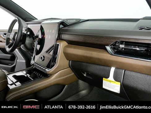 Used 2026 GMC Yukon Denali Ultimate image 26