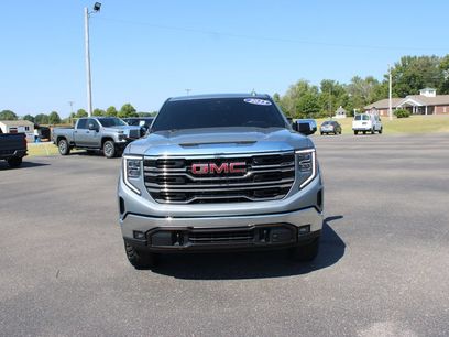 Used 2023 GMC Sierra 1500 SLT w/ SLT Premium Package