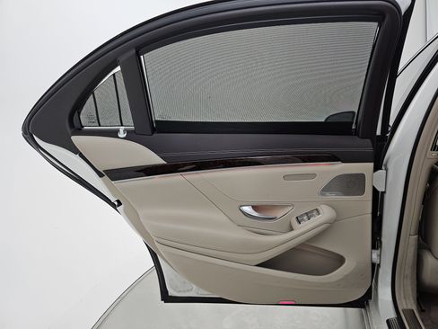 Used 2015 Mercedes-Benz S 550 S 550 image 19