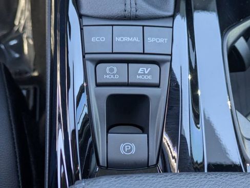 Used 2026 Toyota Camry XSE w/ Premium Plus Package image 17