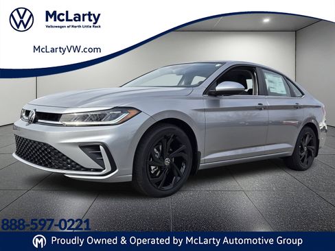 New 2026 Volkswagen Jetta SE image 1