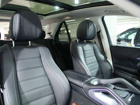 Certified 2025 Mercedes-Benz GLE 350 4MATIC image 24