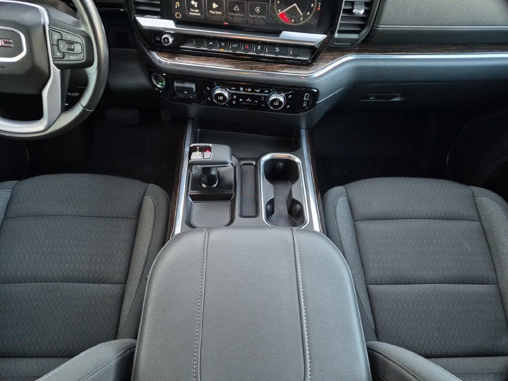 Used 2023 GMC Sierra 1500 Elevation AWD/4WD image 24