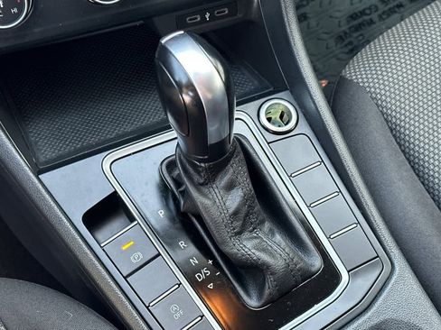 Used 2020 Volkswagen Jetta S image 24