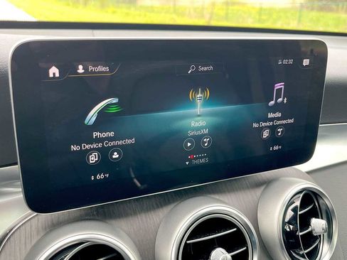 Used 2022 Mercedes-Benz GLC 300 4MATIC image 34