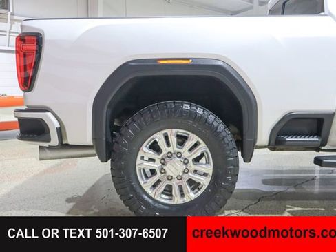 Used 2020 GMC Sierra 2500 Denali w/ Denali Ultimate Package AWD/4WD image 33
