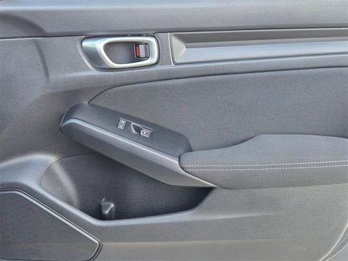 Used 2023 Honda Civic LX image 26