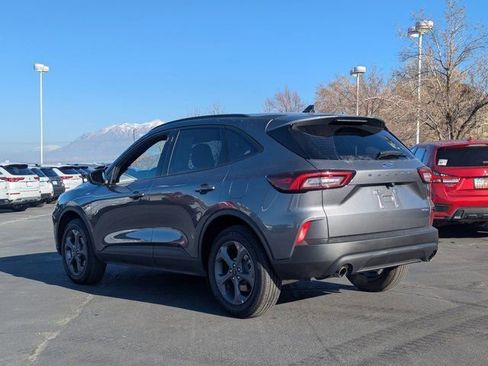 Used 2025 Ford Escape ST-Line image 6