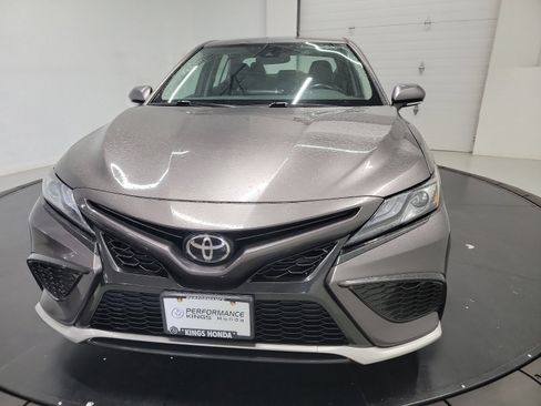 Used 2023 Toyota Camry XSE FWD image 2