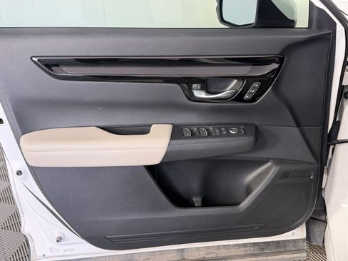 Used 2025 Honda CR-V EX-L image 21
