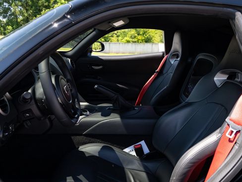 Used 2014 SRT Viper SRT-10 w/ Advanced Aerodynamics Package RWD image 32