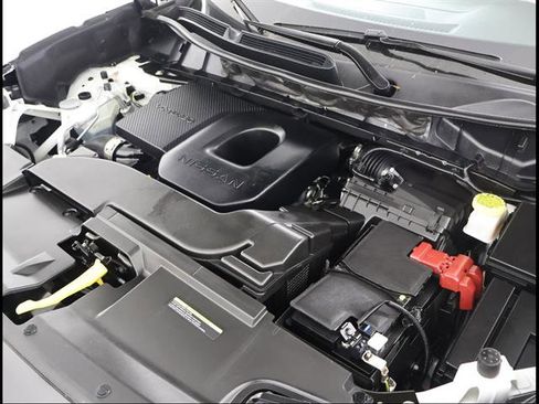 Used 2025 Nissan Murano SL AWD/4WD image 11