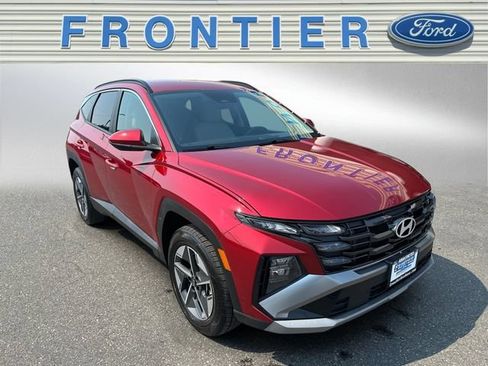 Used 2025 Hyundai Tucson SEL AWD/4WD image 8