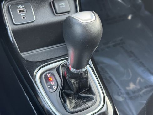 Used 2020 Jeep Compass Latitude image 21