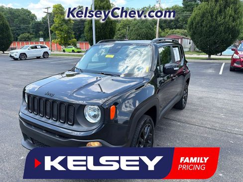 Used 2016 Jeep Renegade Latitude AWD/4WD image 1