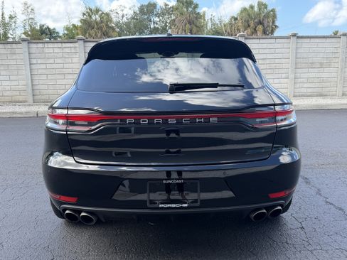 Certified 2021 Porsche Macan S AWD/4WD image 12