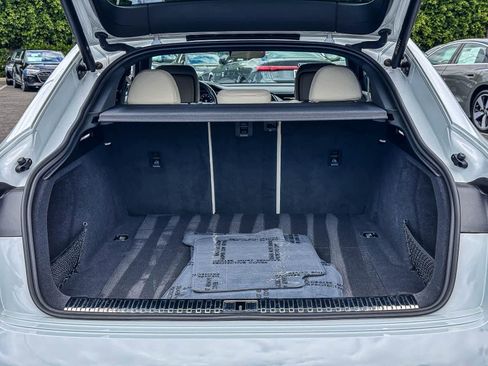 Certified 2024 Audi Q8 e-tron Premium Plus w/ Premium Plus Package AWD/4WD image 28