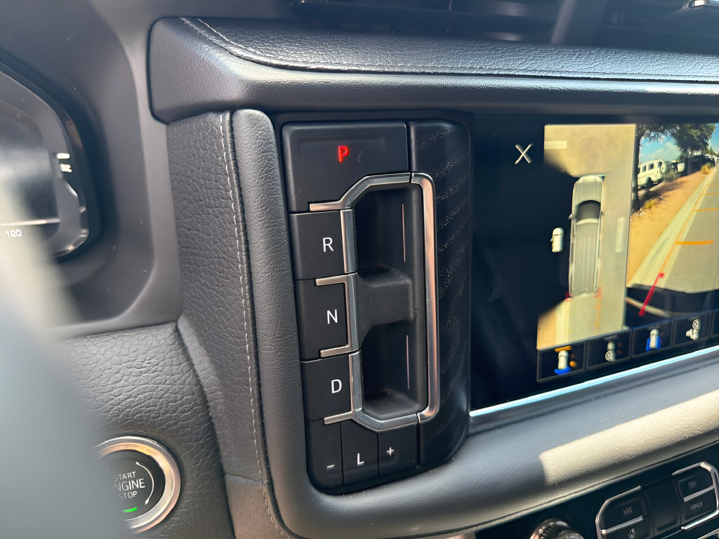 Used 2023 GMC Yukon Denali AWD/4WD image 31