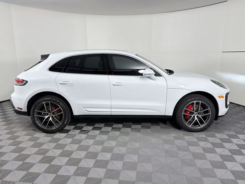 Used 2026 Porsche Macan S AWD/4WD image 8