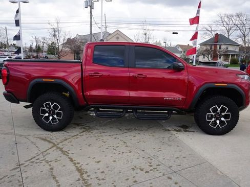 Used 2024 GMC Canyon AT4X AWD/4WD image 3