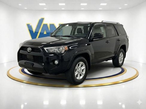 Used 2014 Toyota 4Runner SR5 AWD/4WD image 1