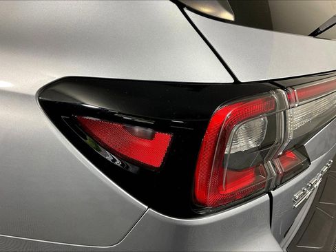 Used 2021 Subaru Outback Premium image 23