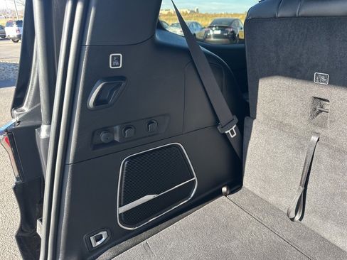 Used 2023 Jeep Wagoneer Base image 28