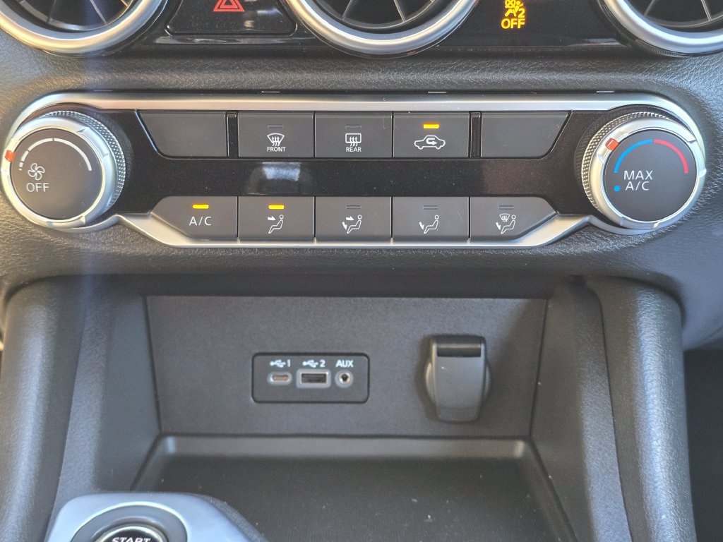 Used 2023 Nissan Sentra SV FWD image 30