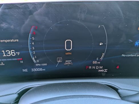 Used 2025 Cadillac XT4 Premium Luxury image 27