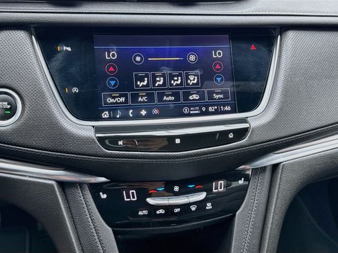 Used 2021 Cadillac XT5 Luxury FWD image 12