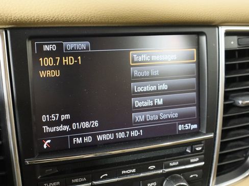 Used 2016 Porsche Panamera S RWD image 34