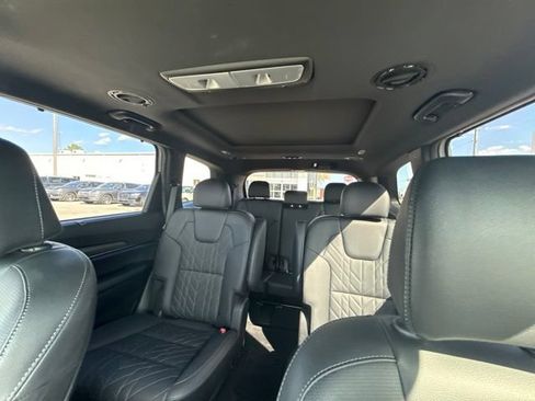 Used 2024 Kia Telluride SX X-Line AWD/4WD image 31