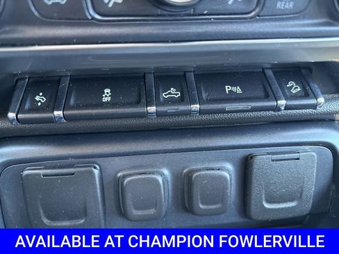 Used 2016 Chevrolet Silverado 2500 LTZ w/ LTZ Plus Package AWD/4WD image 31