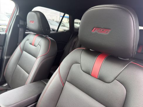 Certified 2025 Chevrolet Trax RS w/ Sunroof Package FWD image 27