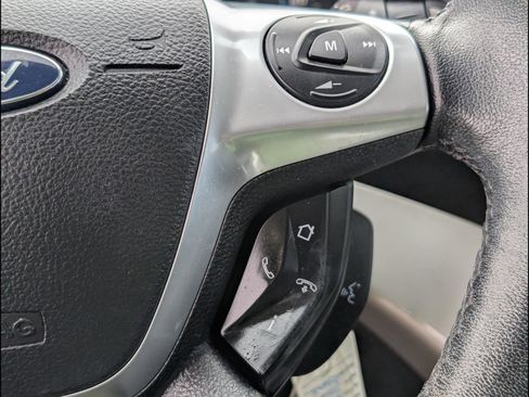 Used 2013 Ford Escape SEL image 15