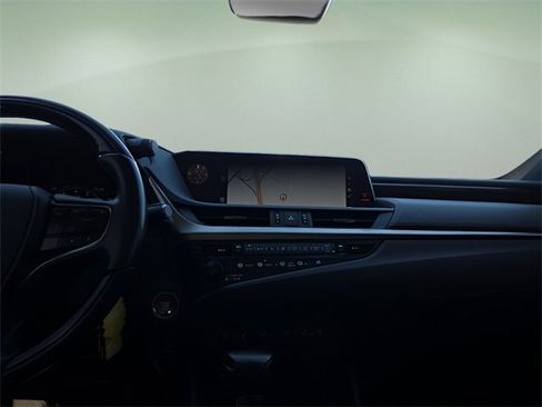 Used 2019 Lexus ES 350 image 11